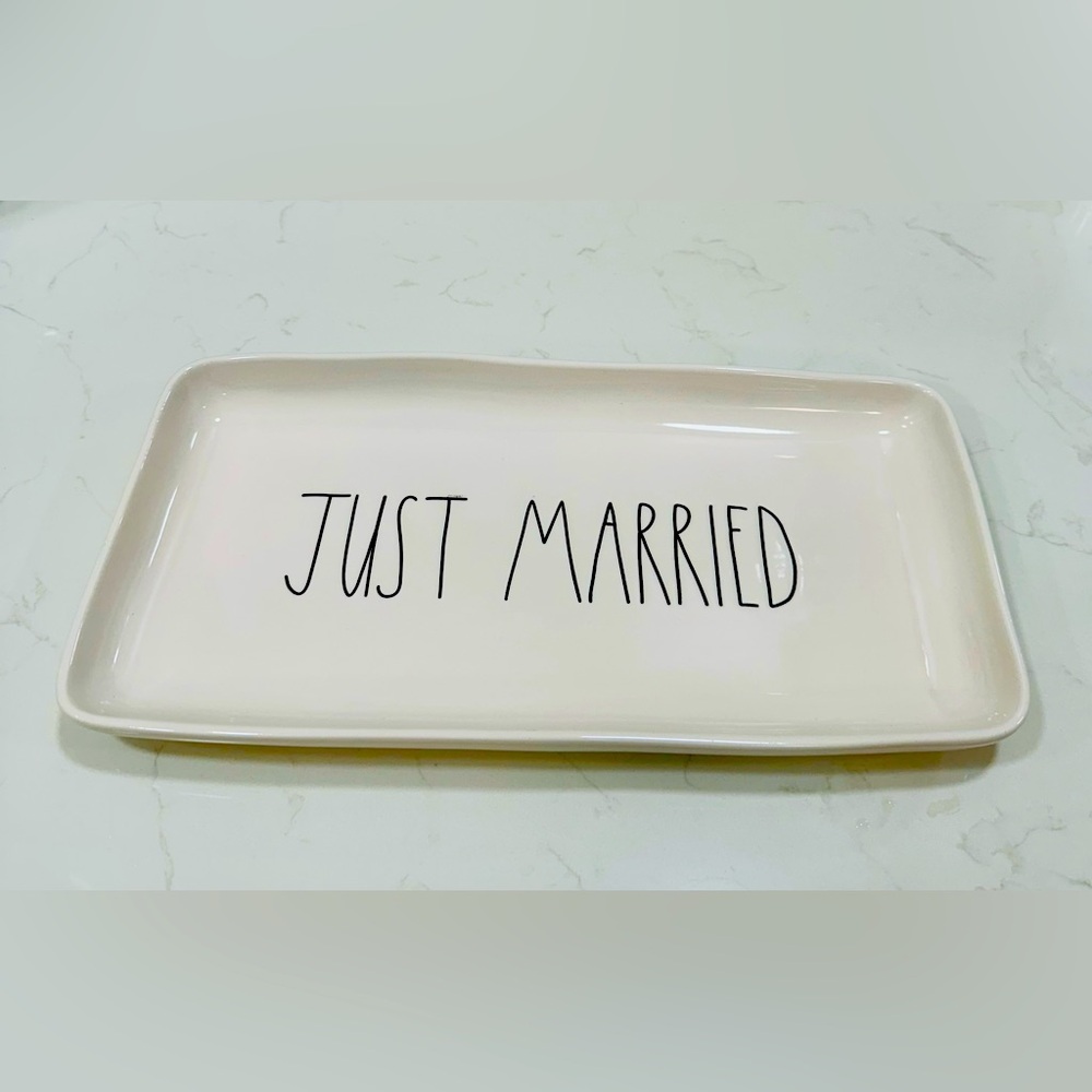 RAE DUNN - Just Married serving plate.